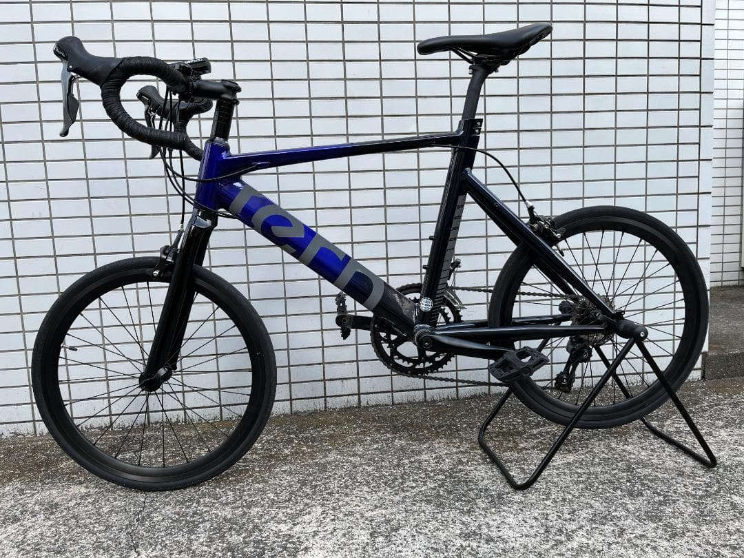 トイストーリー　Tern Surge ミニベロロード 限定カラー
