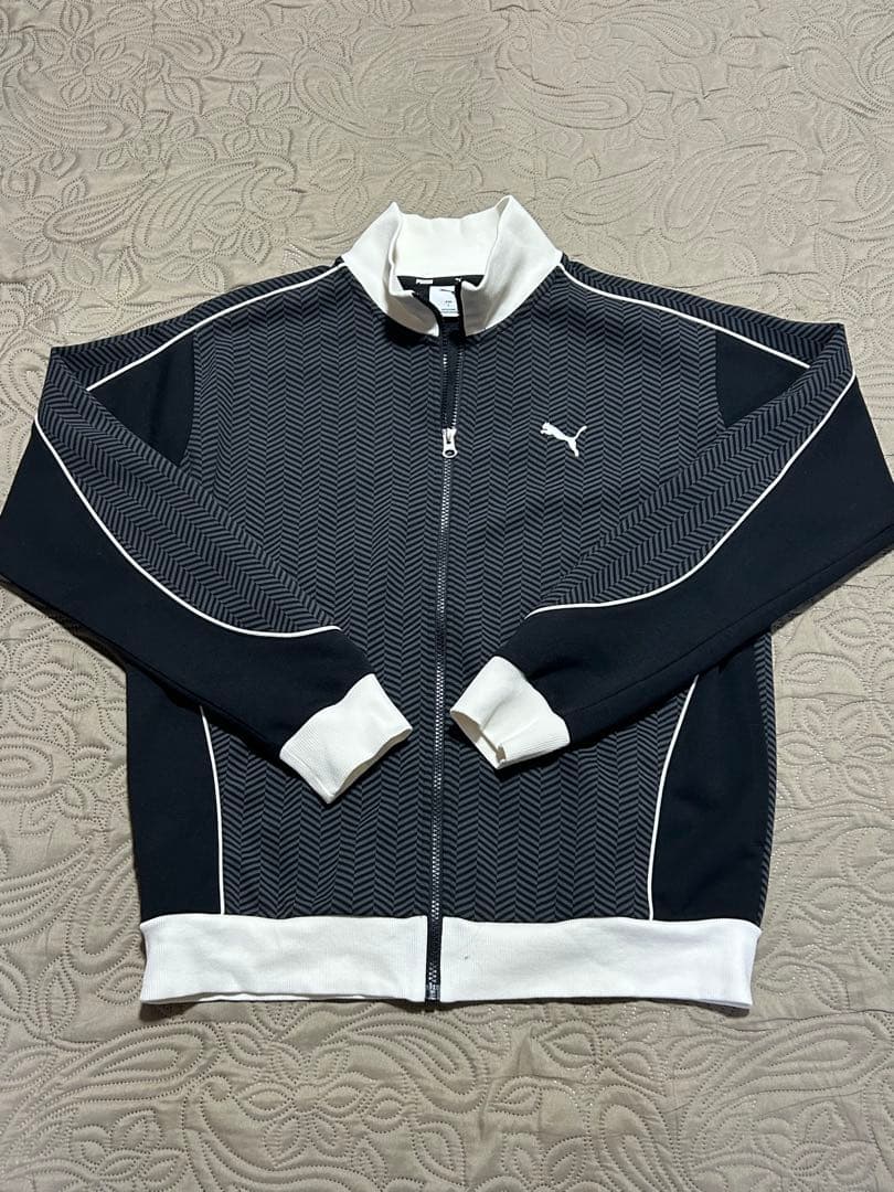 PUMAメンズセットアップLサイズ