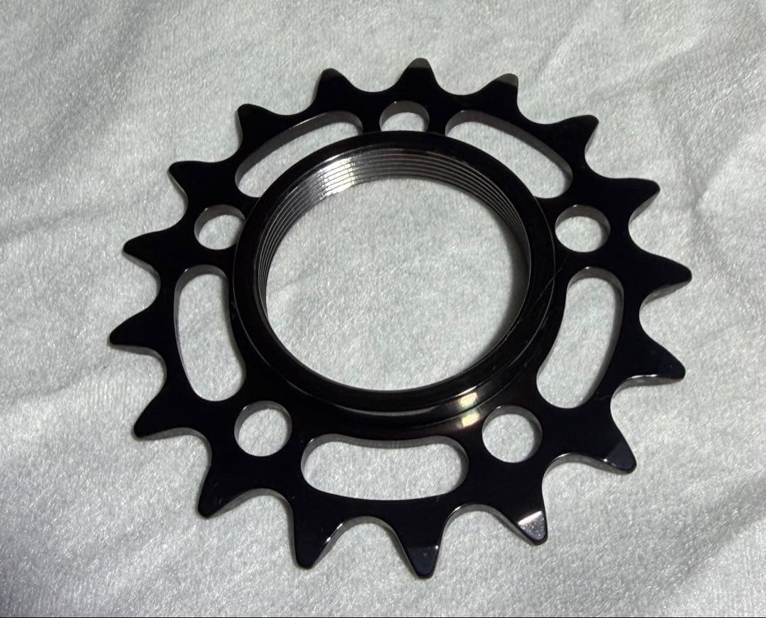 パーツ NOVACORONA TITAN COG 17T
