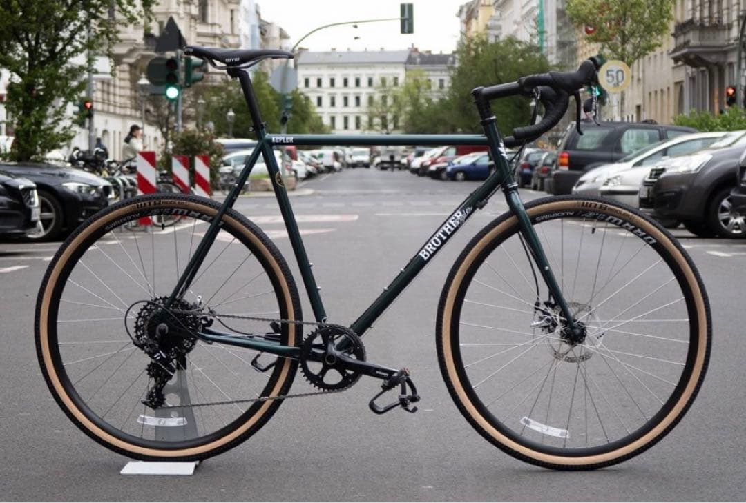 BROTHER CYCLES \"KEPLER\" フレームセット 52サイズ