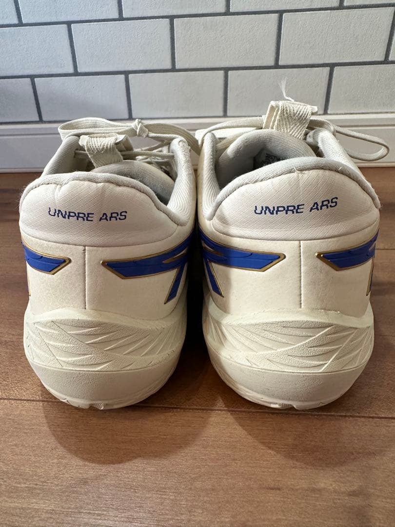 ASICS UNPRE ARS バスケットシューズ　25cm
