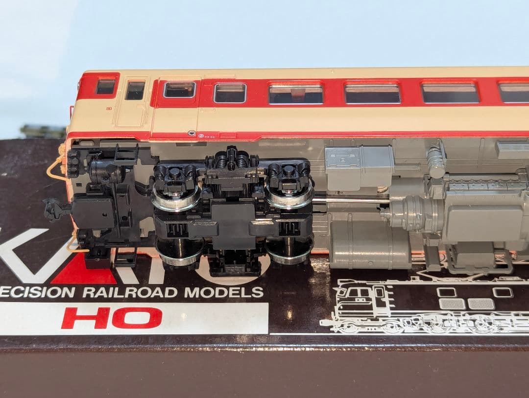 KATO　キハ5８ M車　HOゲージ　【1-601】 パーツは取り付け済み