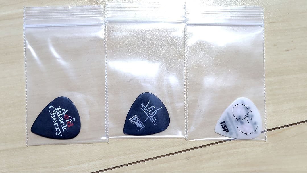 Acid Black Cherry ピック 3枚セットコンドーム