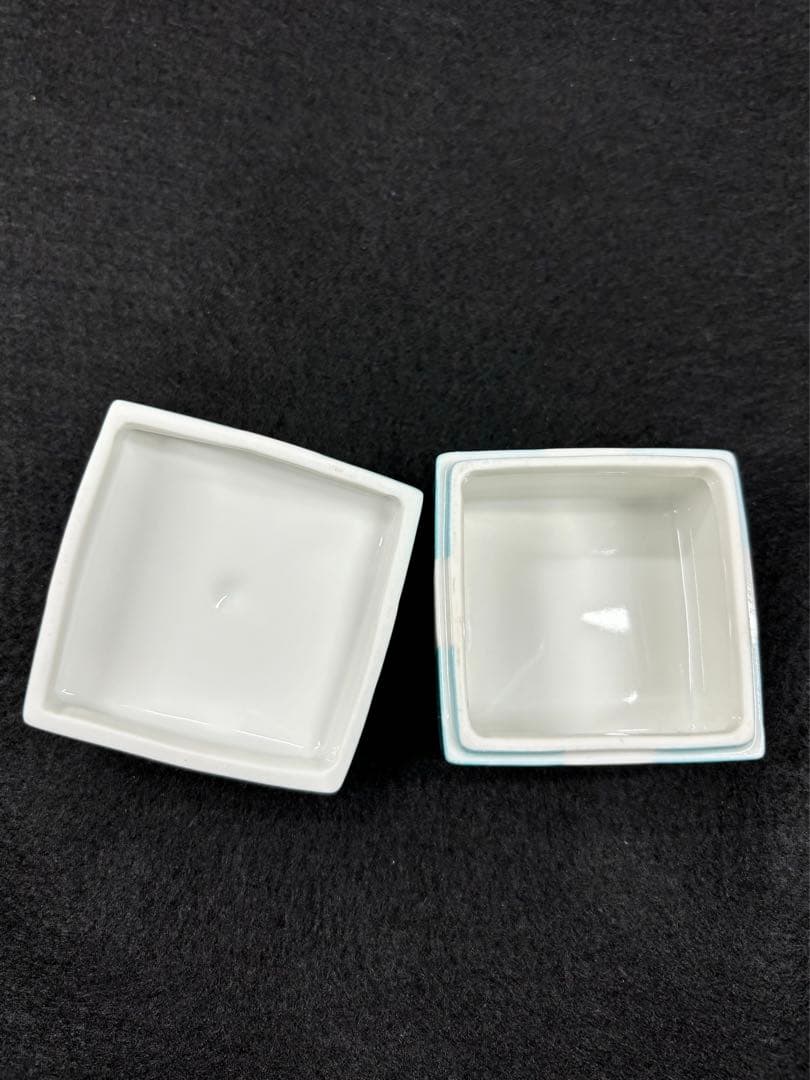 ティファニー 陶器ジュエリーボックス リボン　小物入れ　アクセサリーケース