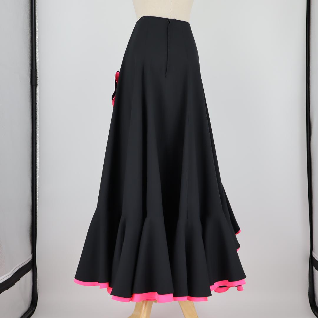 【美品 フラメンコ衣装】ブラック×鮮やかピンクフリル ファルダ スカート