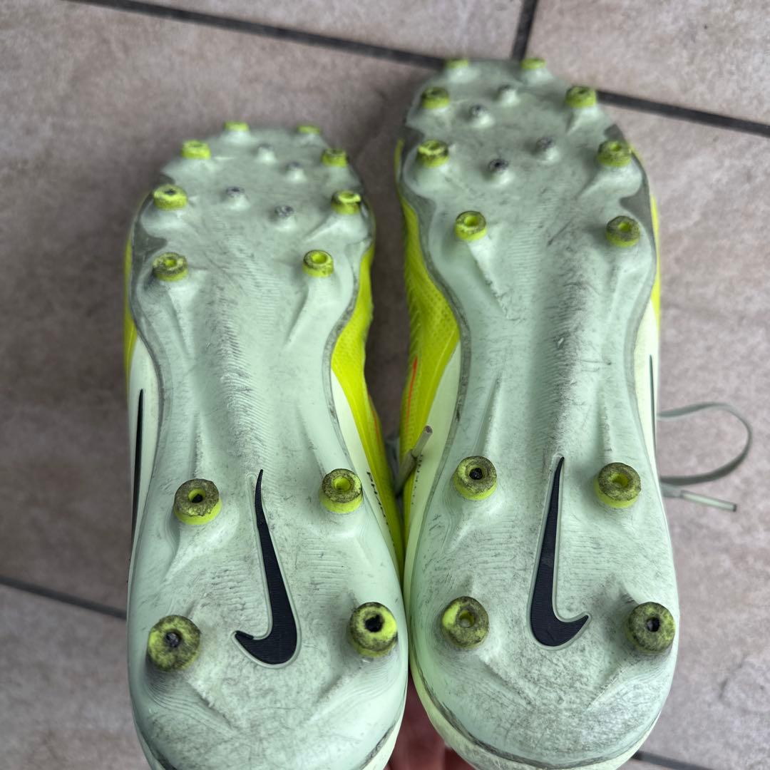 Nike ファントム　6 LOW エリート　AG