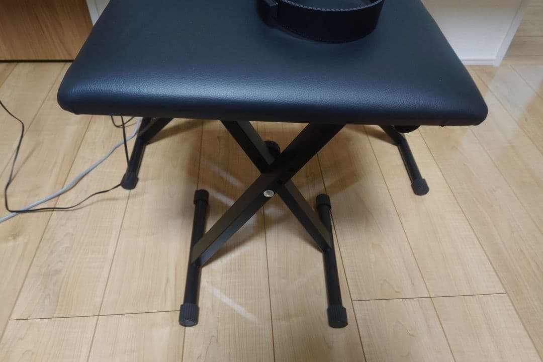 Carina 電子ピアノ 88鍵盤 キーボード ペダル付 スタンド　イスセット