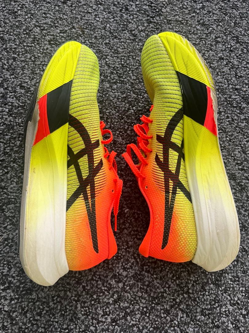 アシックス メタスピードエッジパリ 26.0cm