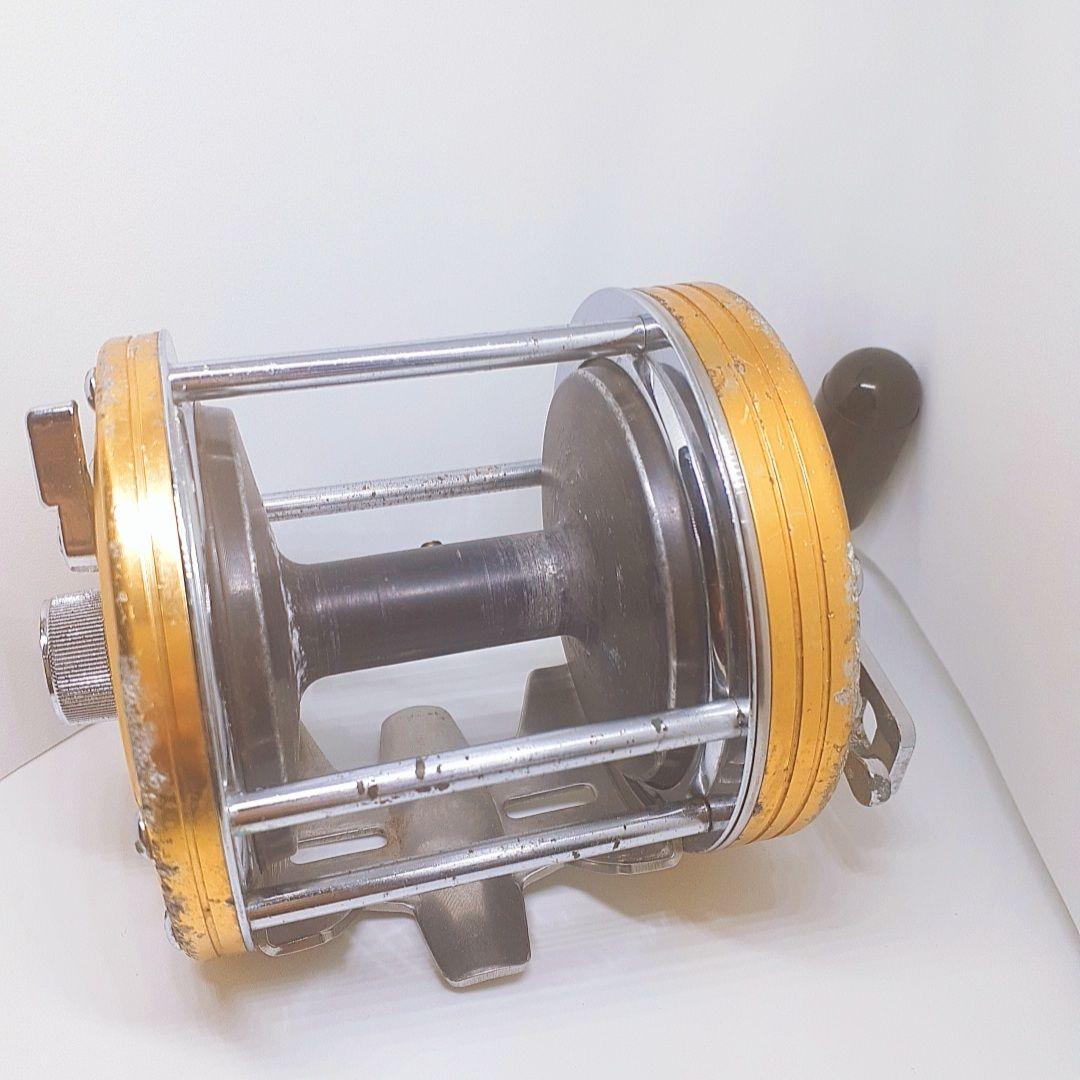 シーライン400 ダイワ DAIWA 中古 金色　リール　sea line　両軸