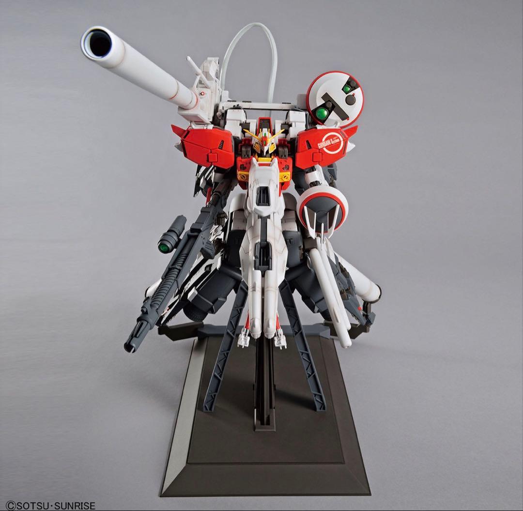 ＭＧ 1/100 ＰＬＡＮ３０３Ｅ ディープストライカー