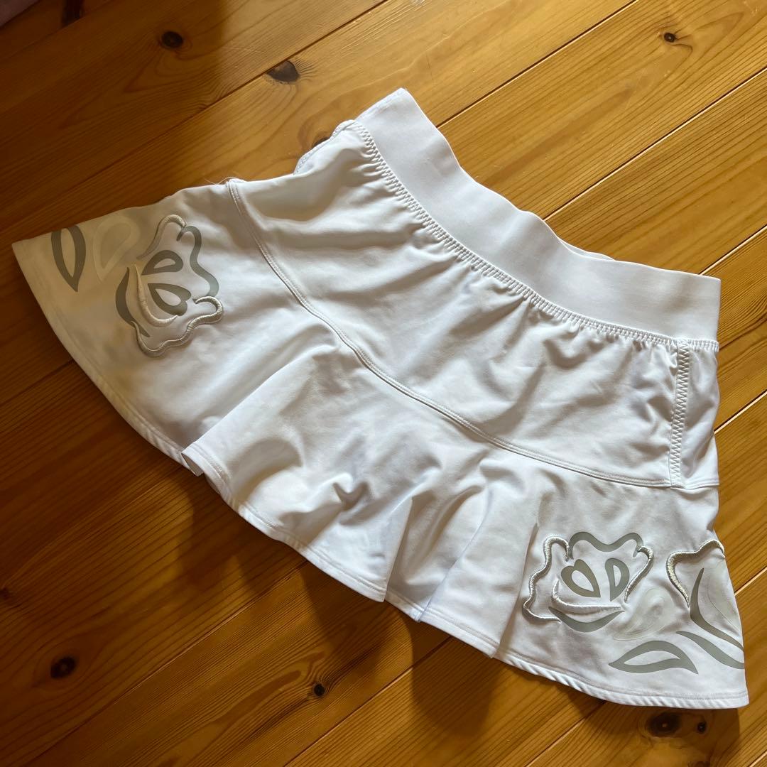 ☆専用☆ アディダス　ステラ　スコート　ホワイト　白　刺繍