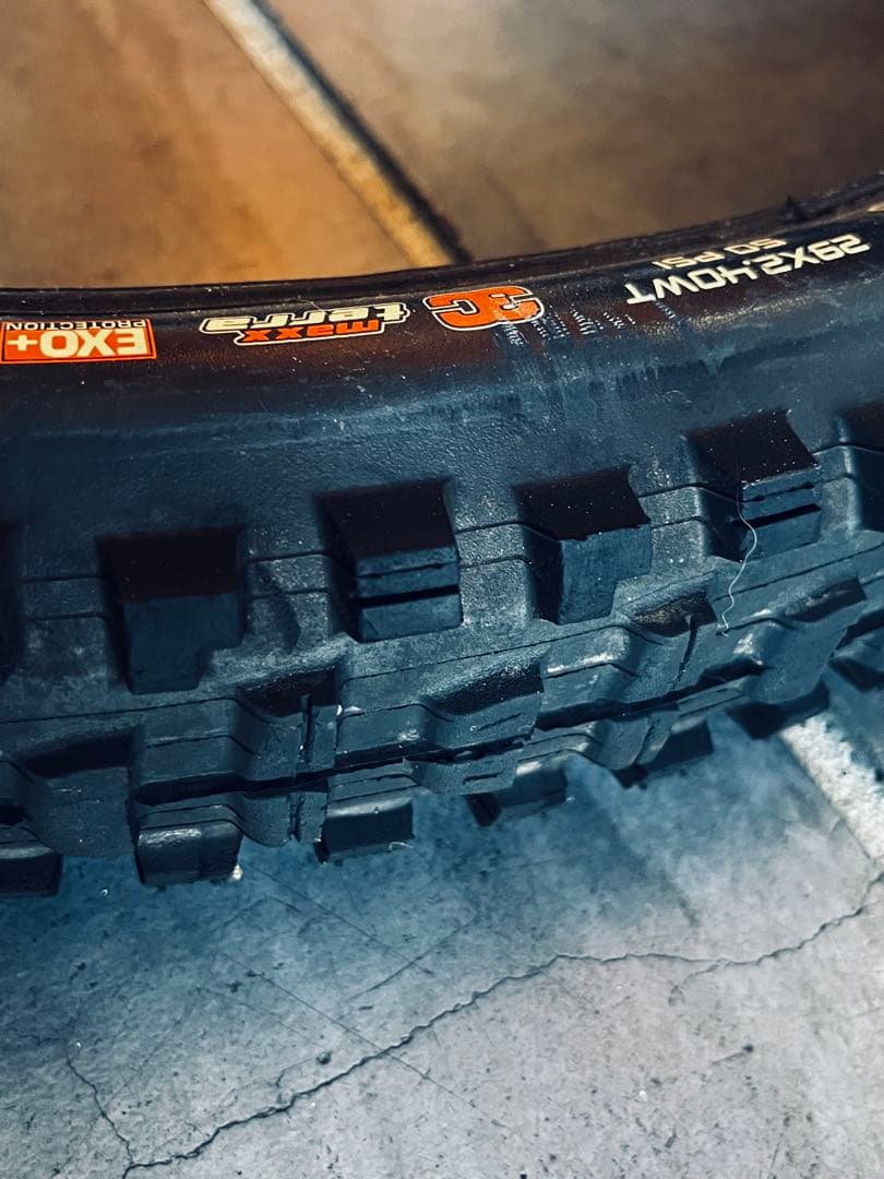 【2本セット】MAXXIS ASSEGAI / MINION DHRⅡ