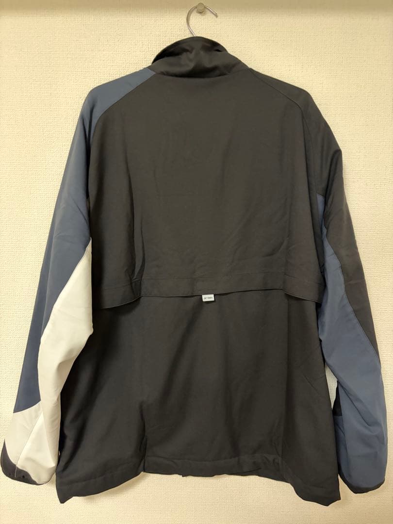 【新品未使用】YONEX ジップアップジャケット JP L