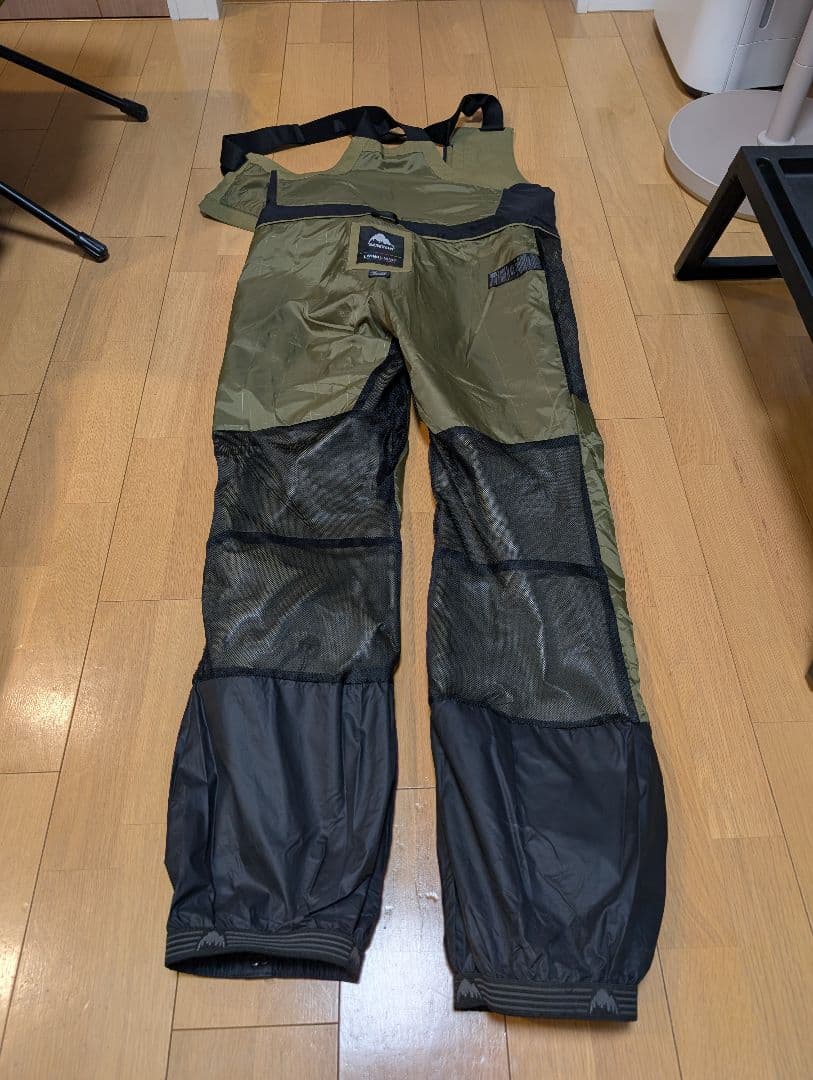BURTON ビブパンツ LIVINGLINING スノーボードウェア Mサイズ