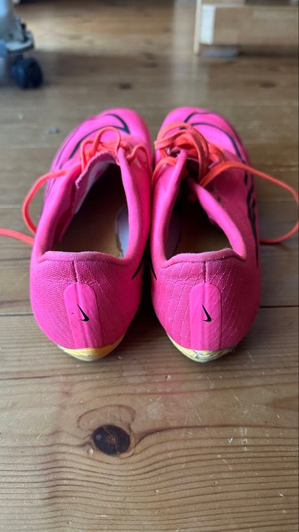 Nike マックスフライ　ピンク色　サイズ24.5
