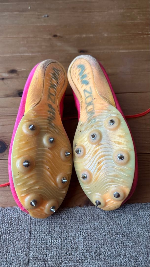 Nike マックスフライ　ピンク色　サイズ24.5