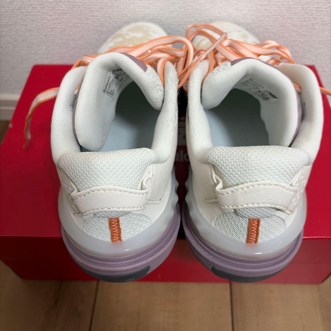 本日までNew Balance FuelCell HESI LOW v2バッシュ