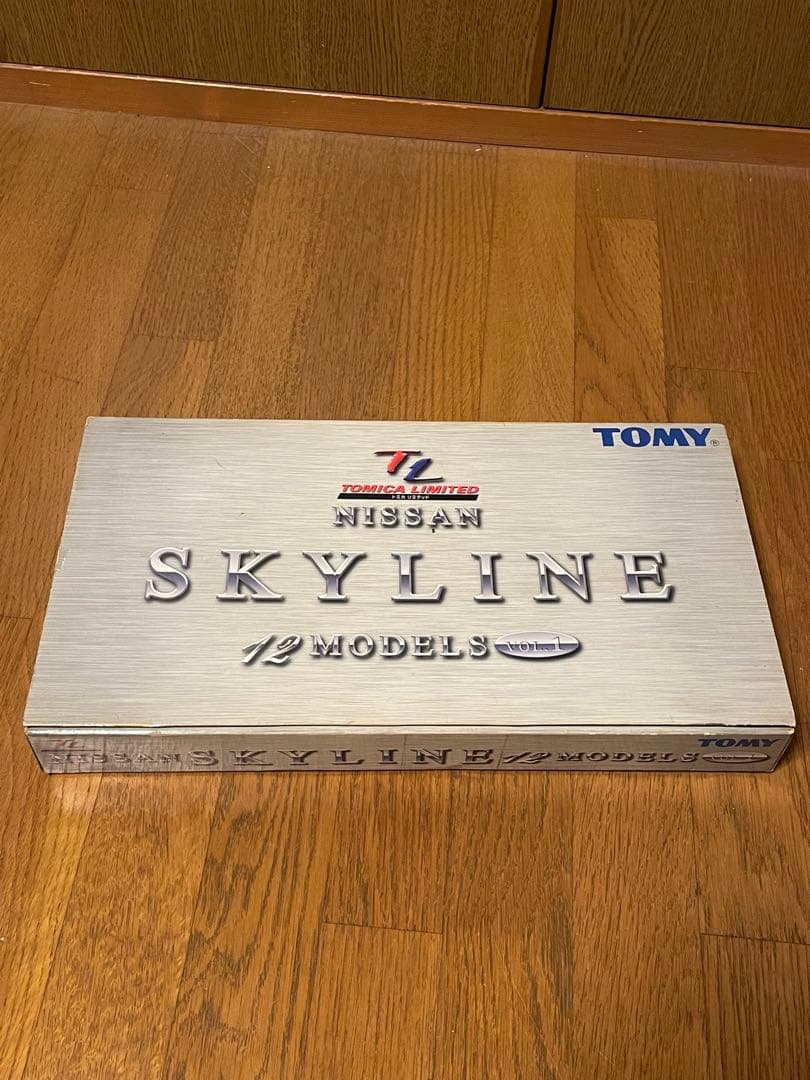 TOMY NISSAN SKYLINE 12 MODELS スカイライン