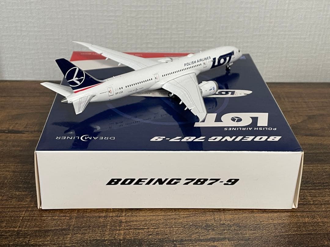 Jcwings 1/400 LOTポーランド航空787-9フラップダウン