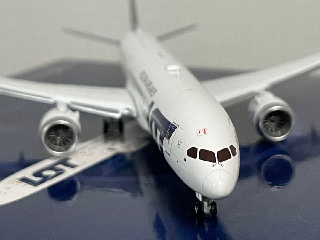 Jcwings 1/400 LOTポーランド航空787-9フラップダウン