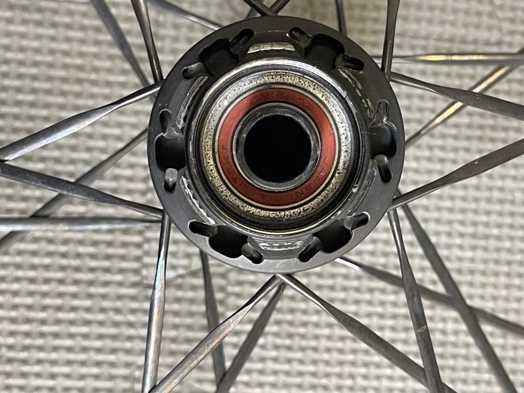 美品DT SWISS ARC1100リア50鬼ベアリング、シマノフリー11&12