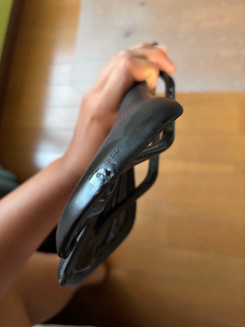 S-WORKS Toupe 143mm サドル