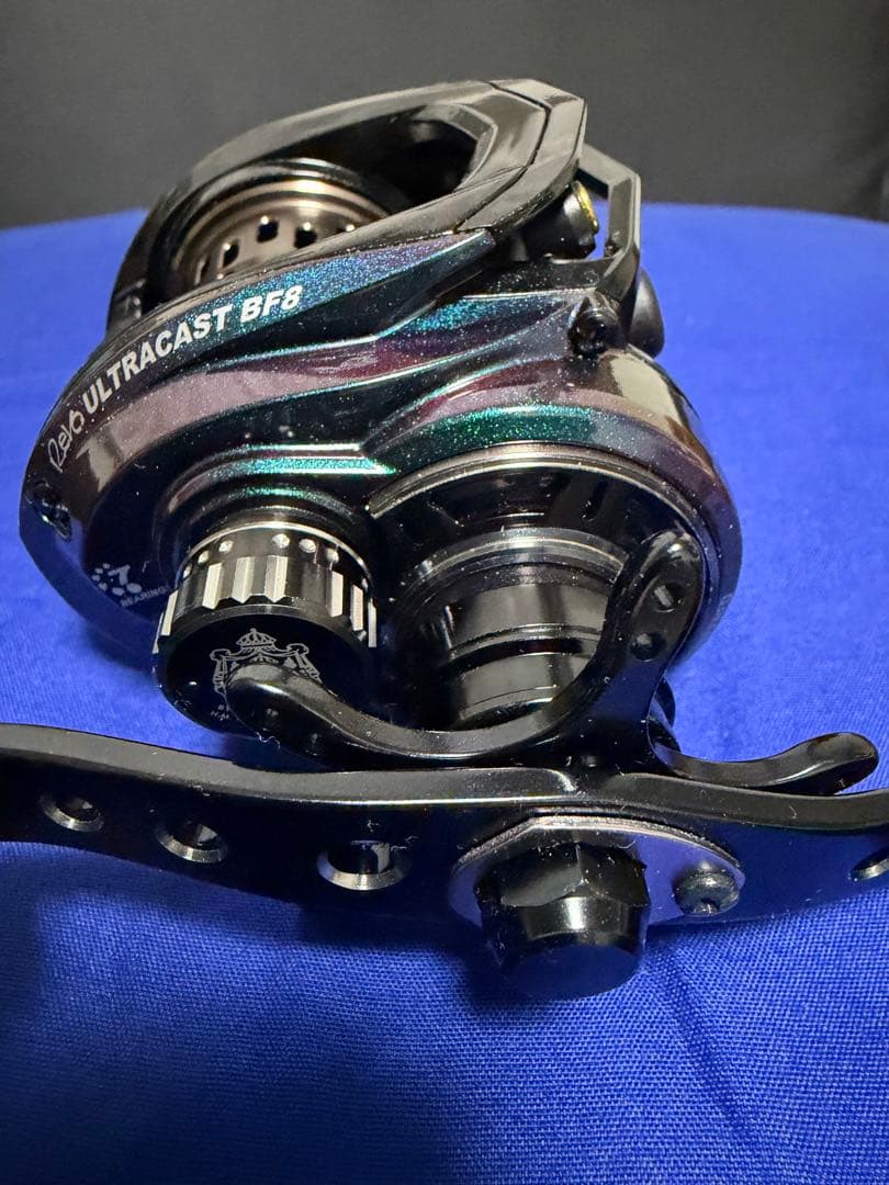 Abu Garcia REVO ULTRACAST BF8 ベイトリール中古美品