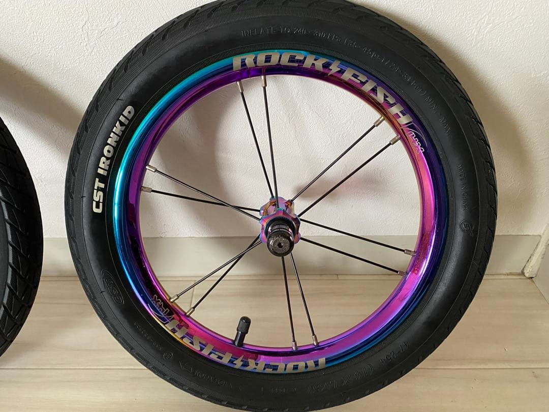 希少！ストライダー14x用 ROCK FISH マジョーラ軽量アルミホイール