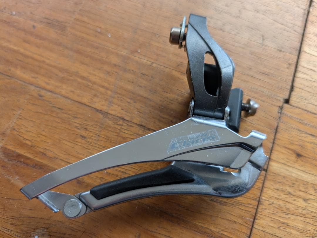 shimano CLARIS 8速