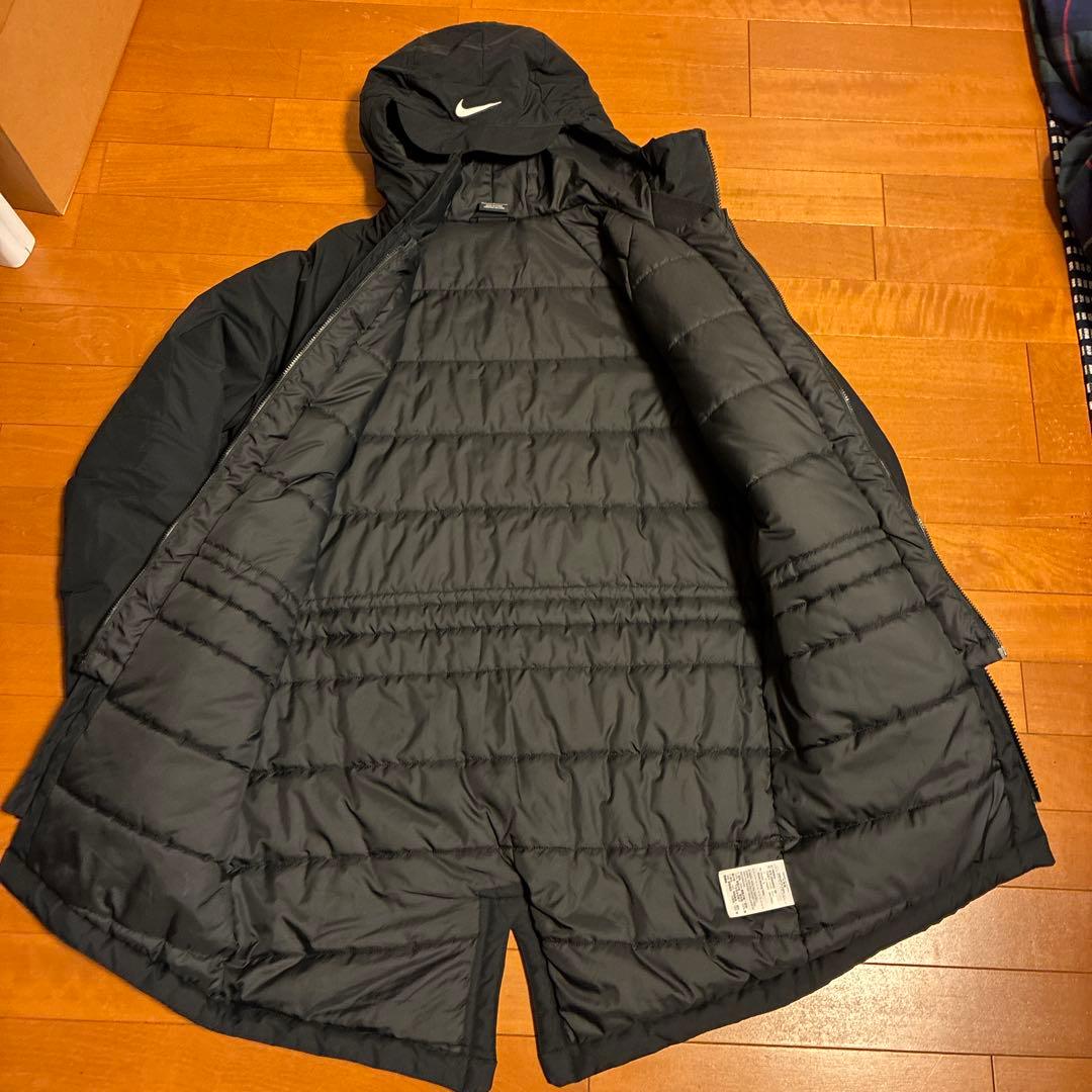 NIKEナイキ　ベンチコート