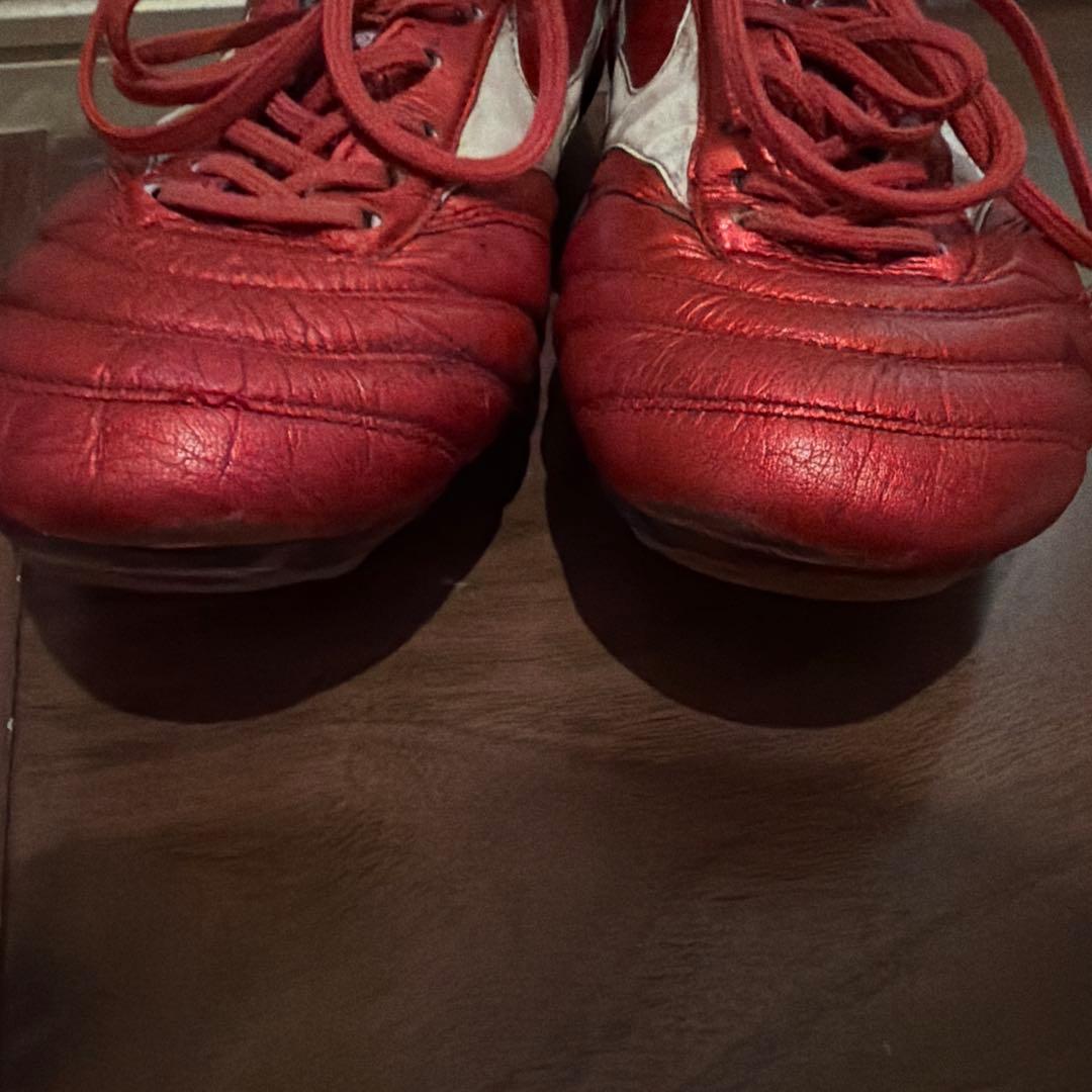 Mizuno Morelia 50周年限定カラー赤