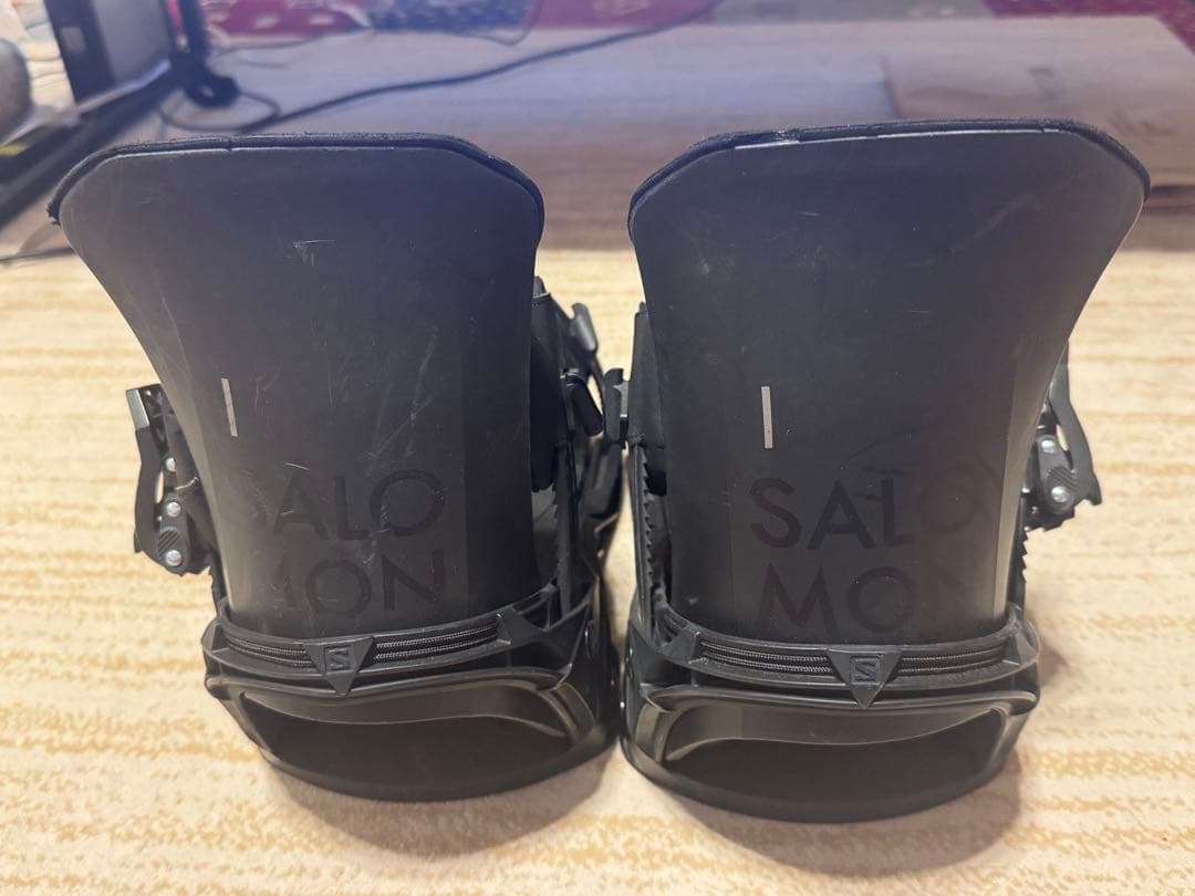 SALOMONバインディングDISTRICT サイズ　L
