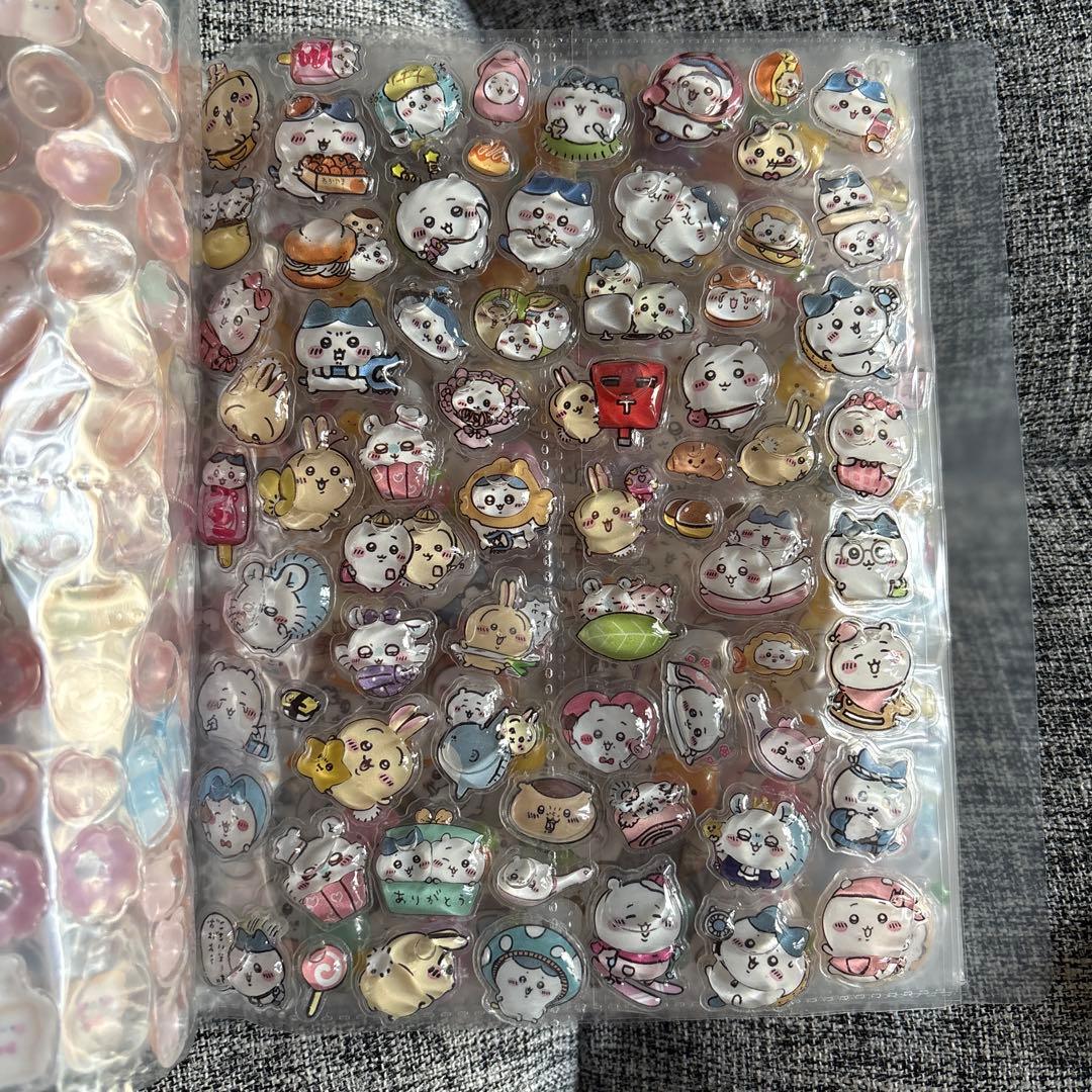 シール帳　キャラクターシール 収納ケース付き