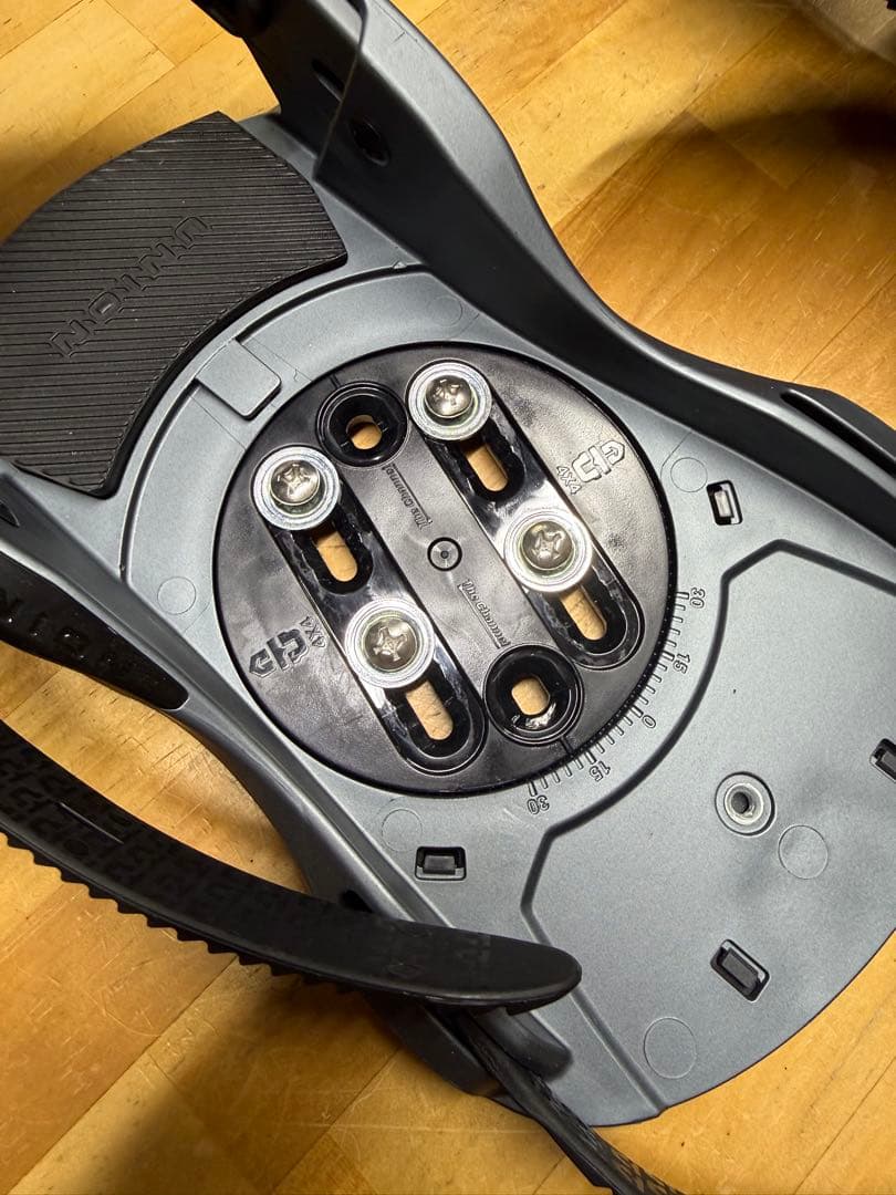 union force 24-25 ほぼ新品 3回使用 ユニオン Mサイズ