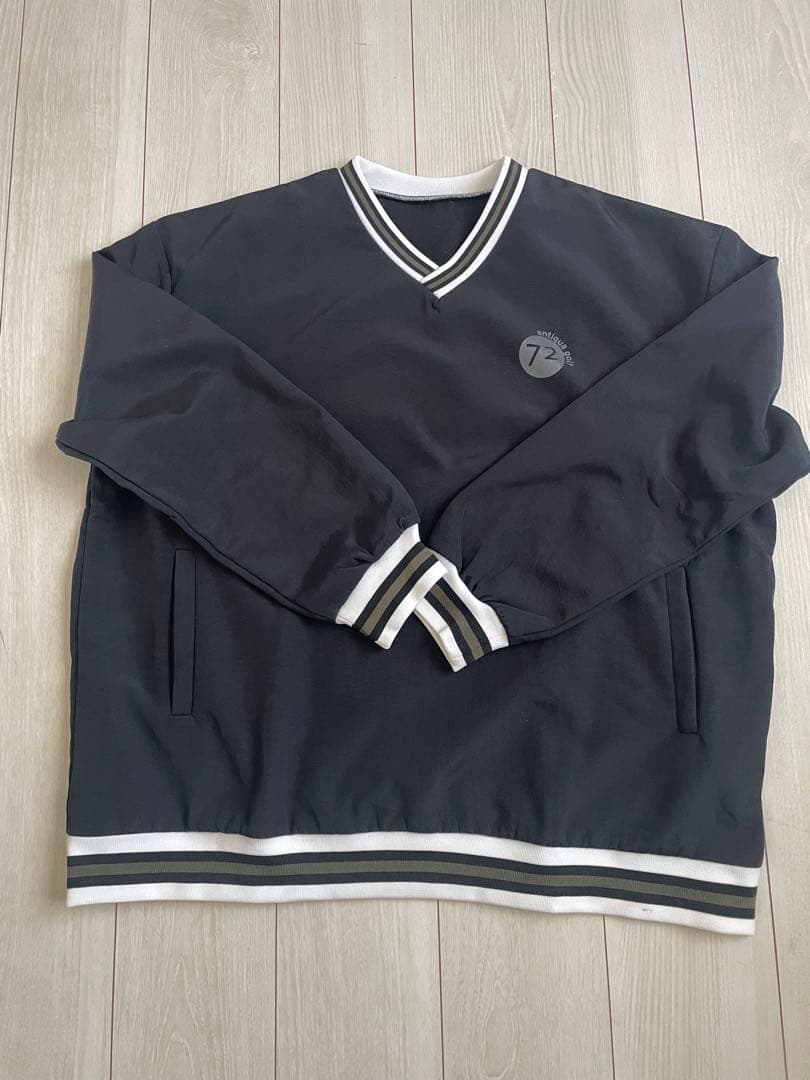 美品 ANTIQUA GOLF プルオーバー トップス ゴルフウェア 黒