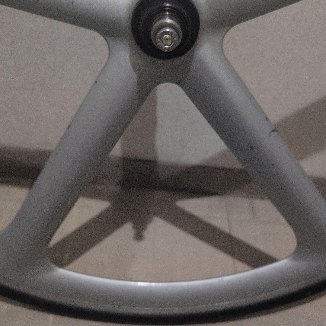 AEROSPOKE フロントホイール