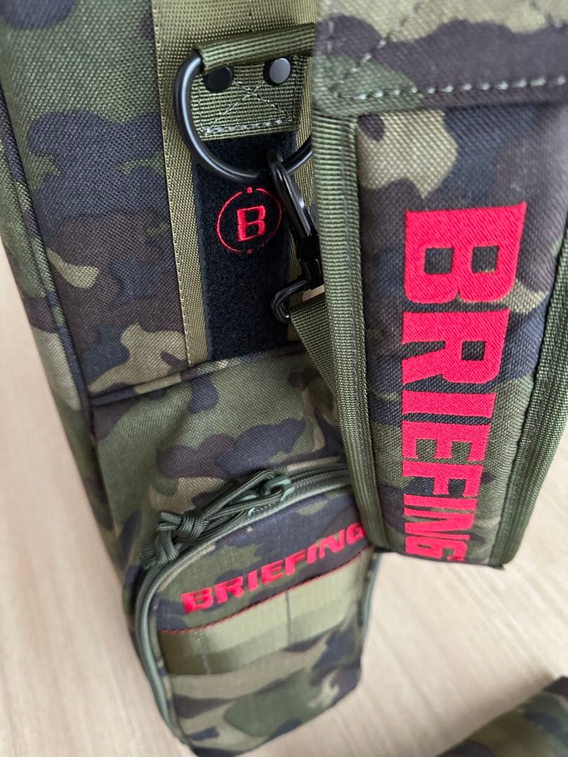 【超美品】ブリーフィング キャディバッグ ヘッドカバーセット