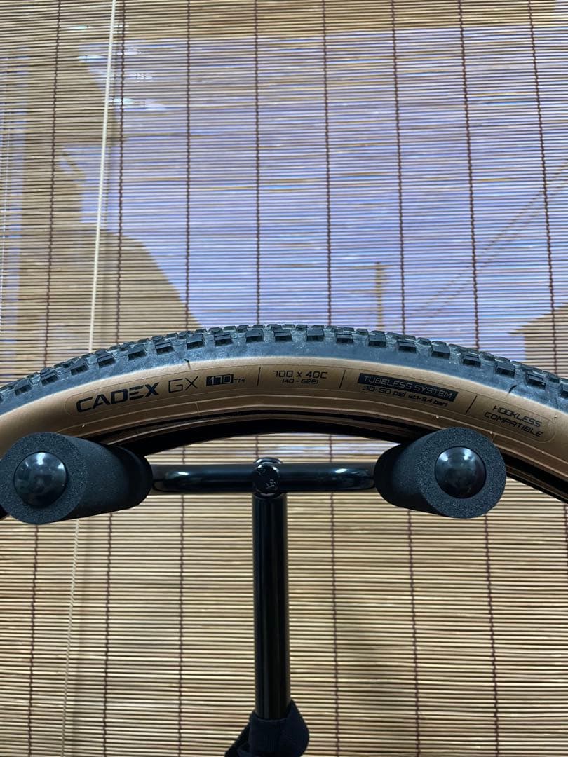 CADEX GX チューブレスタイヤ 700 x 40C 2本セット