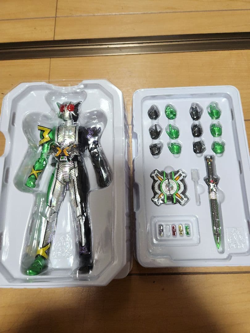 SH.figuarts真骨頂仮面ライダーダブルサイクロンジョーカーエクストリーム