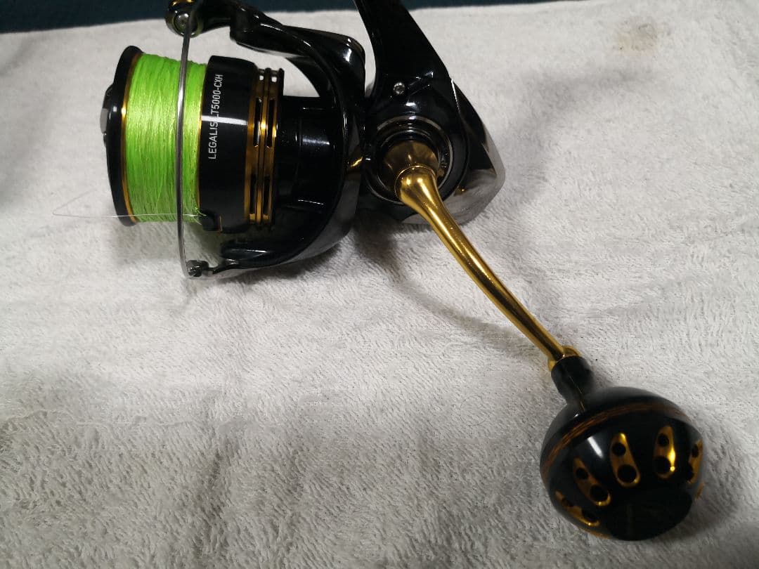ダイワ 23レガリス LT5000-CXH カスタム 美品