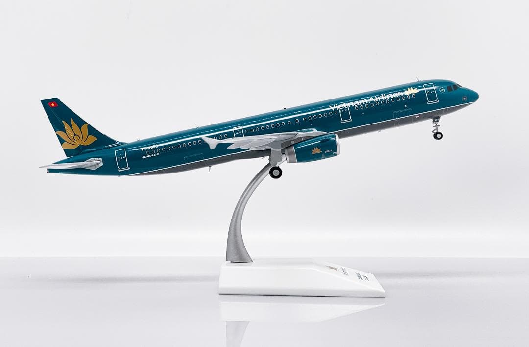 ベトナム航空 A321 VN-A390 1/200