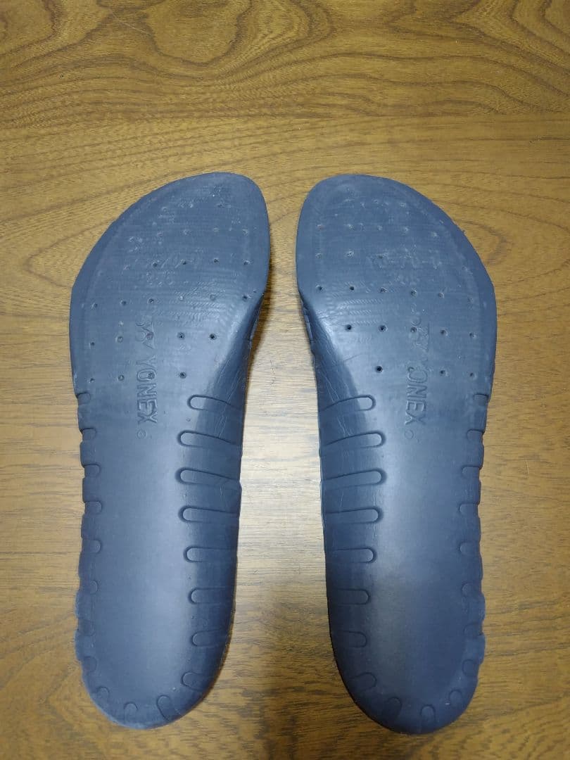 ヨネックス バドミントンシューズ ブラック/オレンジ25.5cm