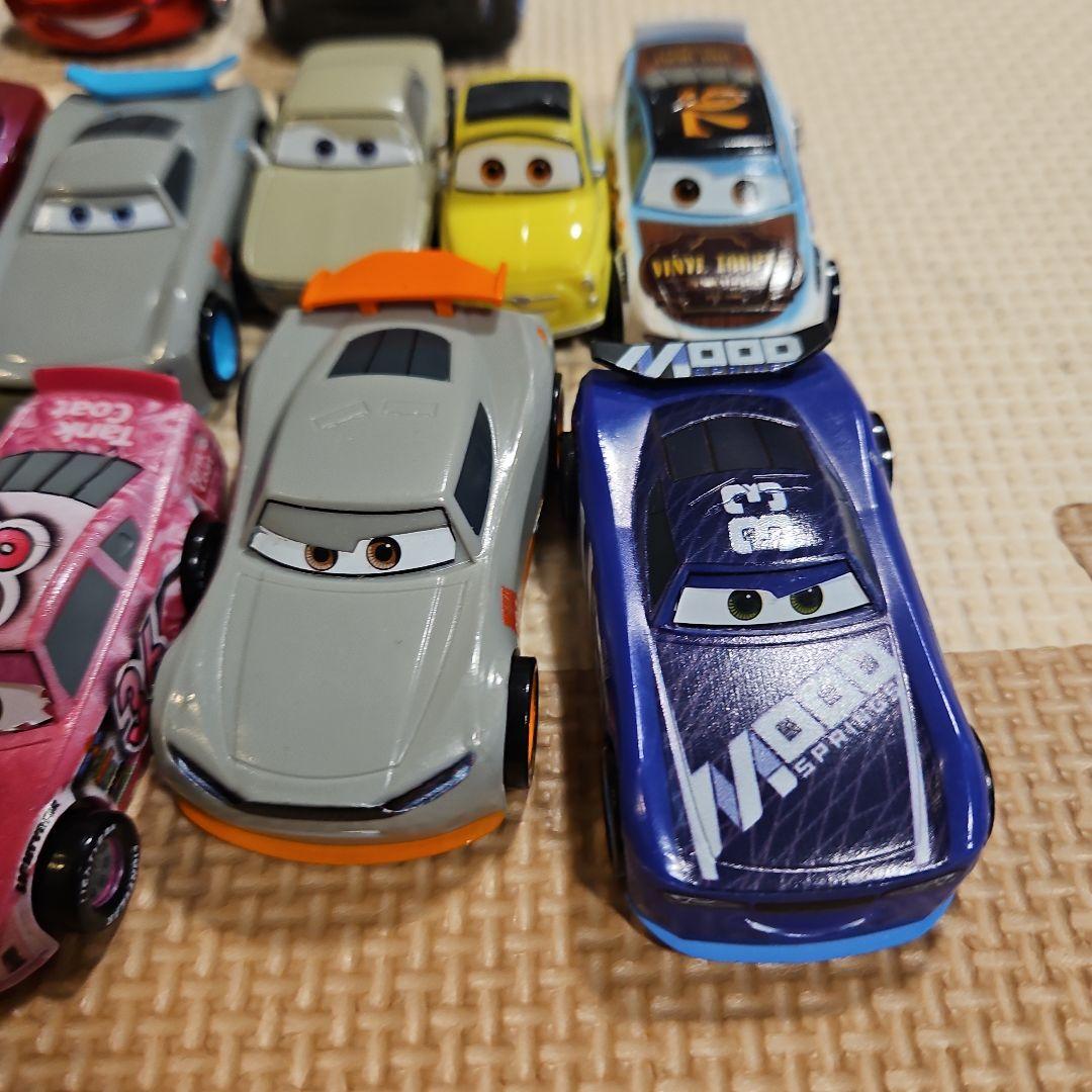 カーズ ディズニー ピクサー ミニフィギュアラインセット 20台 おまけ付き