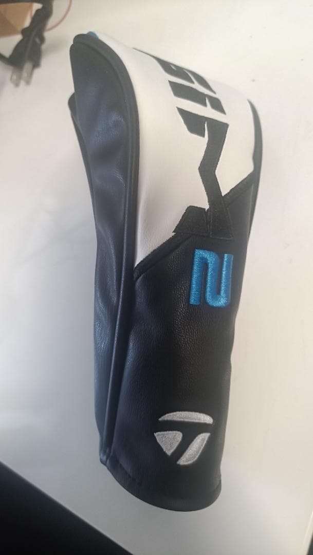 TaylorMade SIM2 MAX 4U　ユーティリティ 22度 ４番