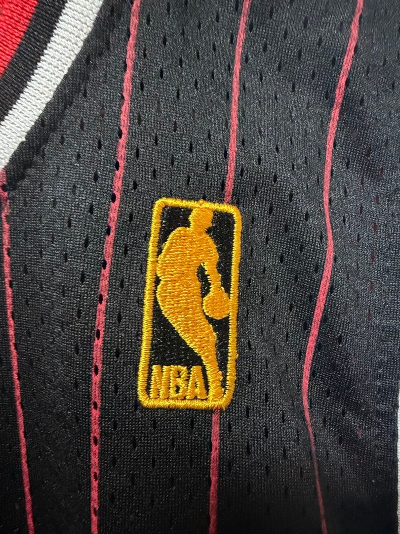 ［美品］［大幅値下げ］NBA ブルズ　マイケルジョーダン　ユニフォーム