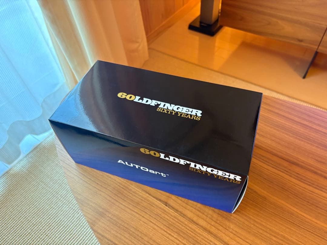 新品 AUTOart アストンマーチン DB5 007 GOLDFINGER