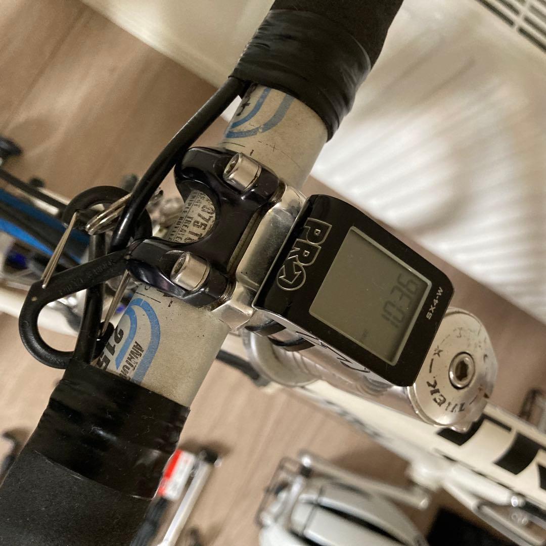 Trek ロードバイク パールホワイト カスタマイズ パーツ多数