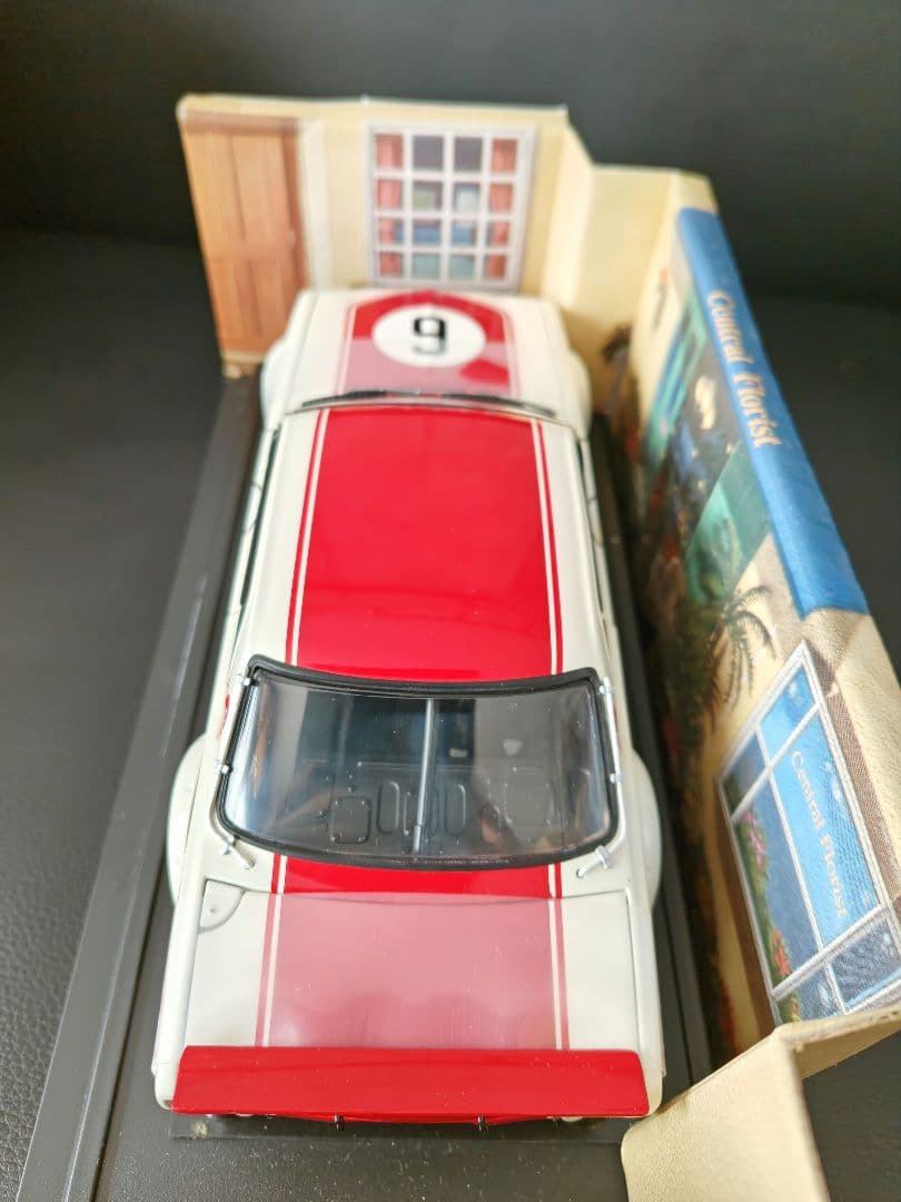 KYOSHO 日産スカイライン2000GT-R 1/18　ハコスカ