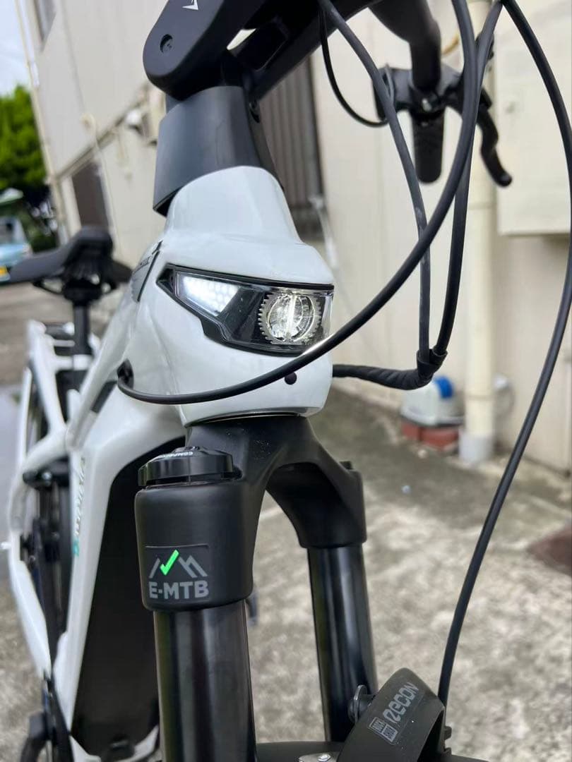 BianchiE-BIKEE-OMNIA T-TYPE内装5速700×48c