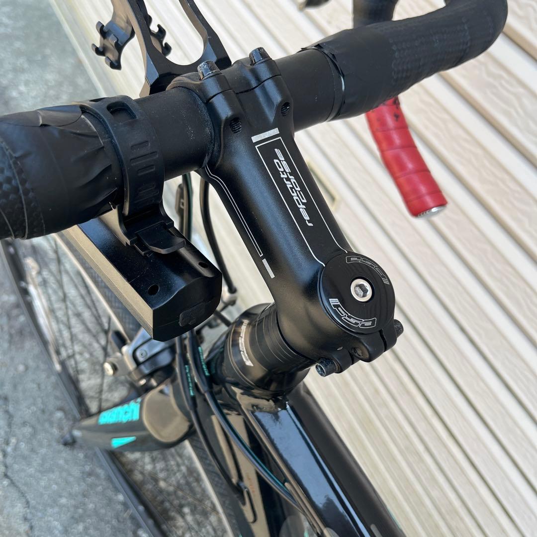 Bianchi 自転車 ブラック/ターコイズ フレームバッグ付き